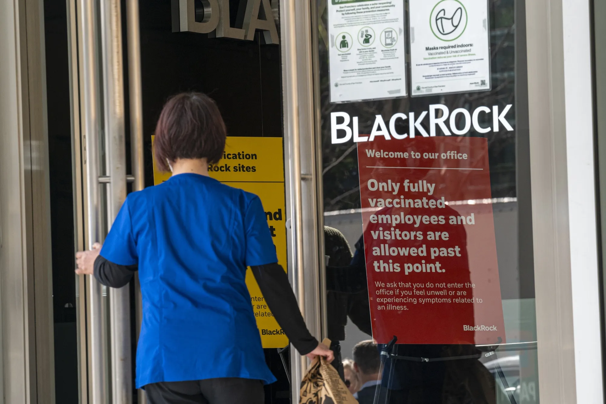 How IBIT Became More of a Money Maker for BlackRock Than IVV - Bloomberg