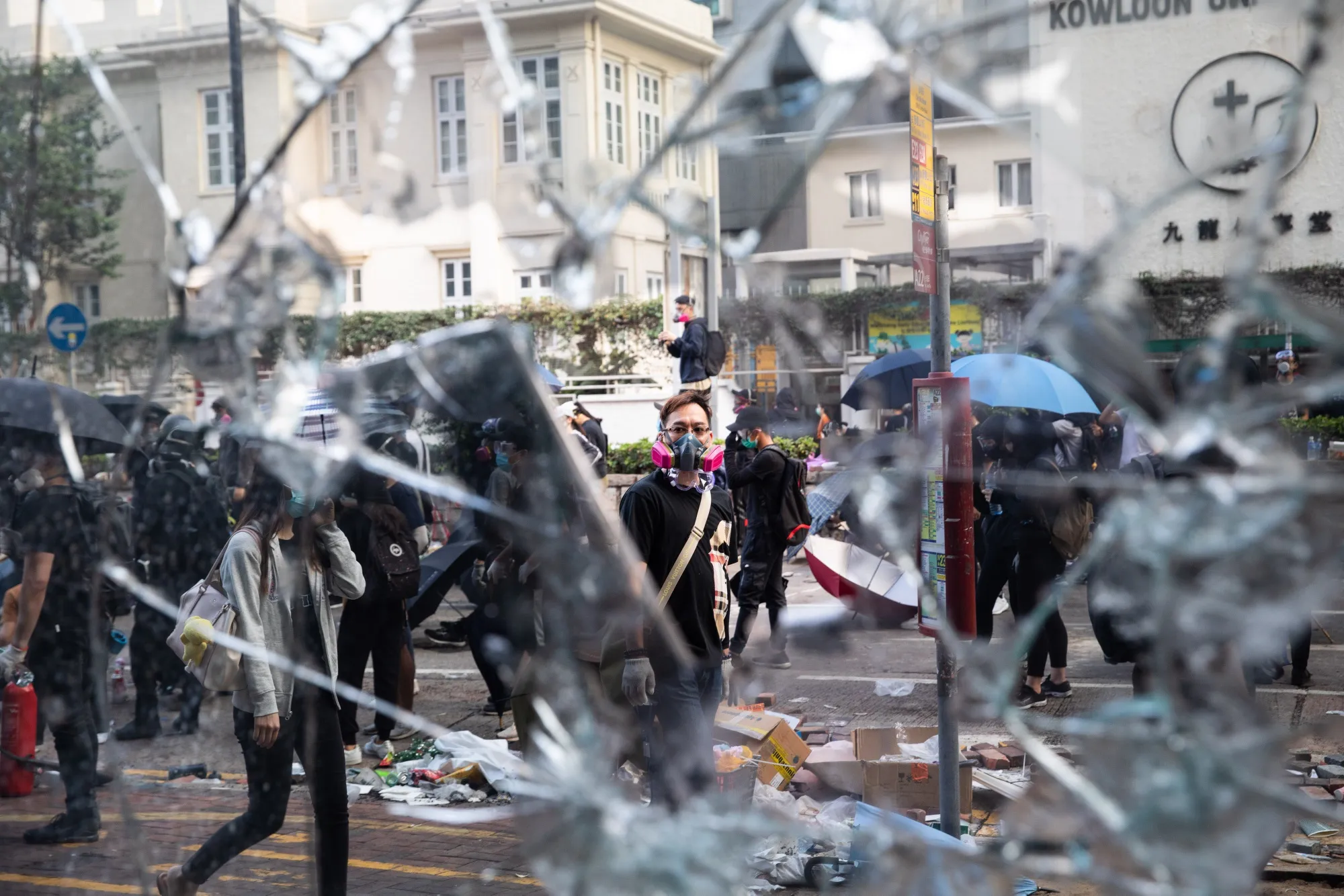 Police Tell University Protesters To Surrender After Violent Weekend Protests Shut Down City 