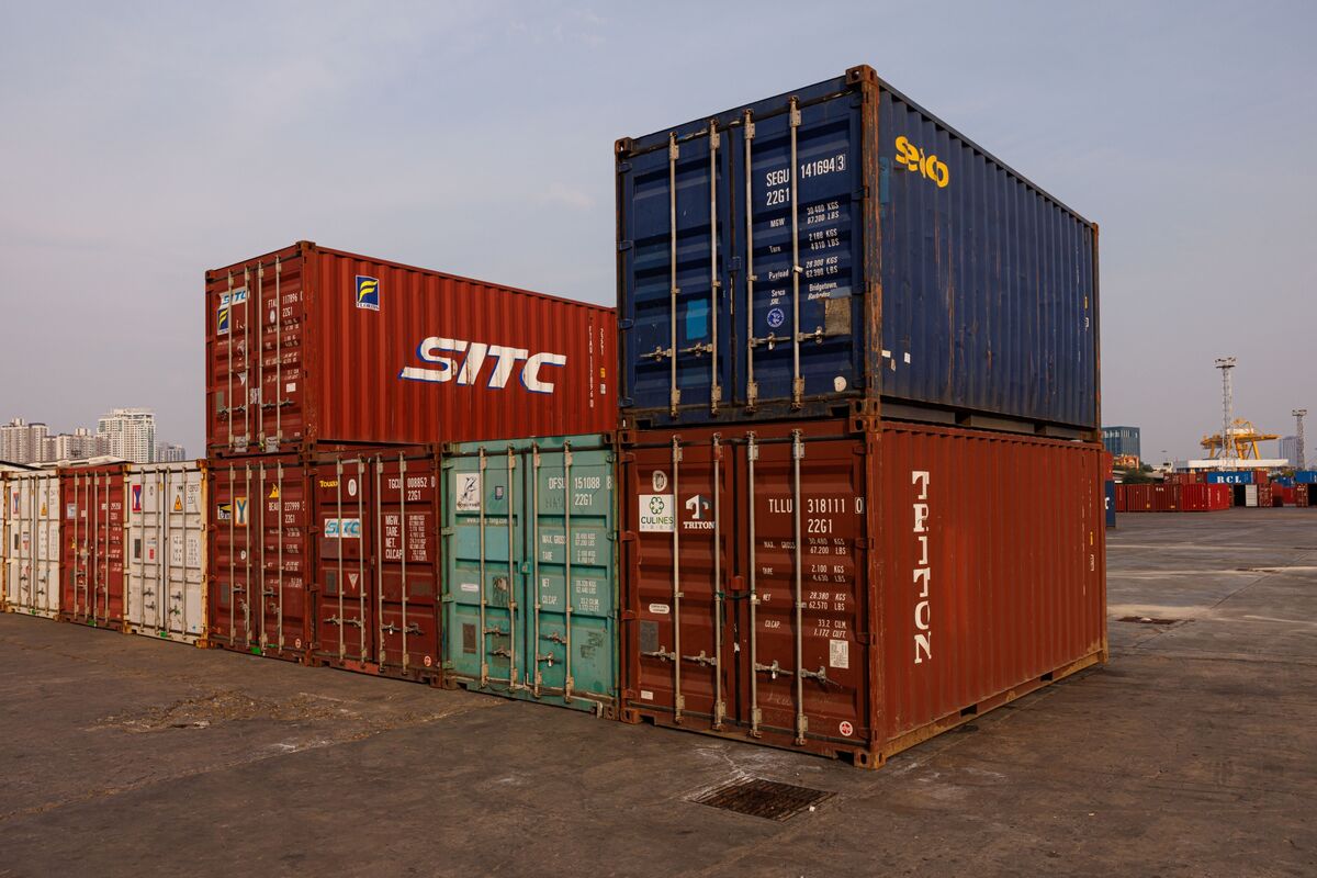 Thailand’s Trade Deficit Hits Record $10 Billion as Imports Soar
