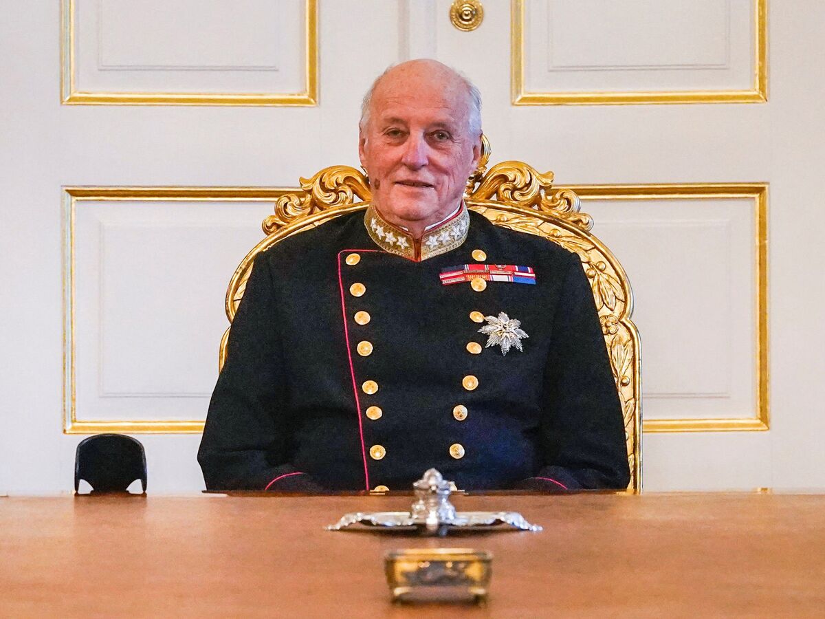 King Harald of Norway tests positive for COVID-19