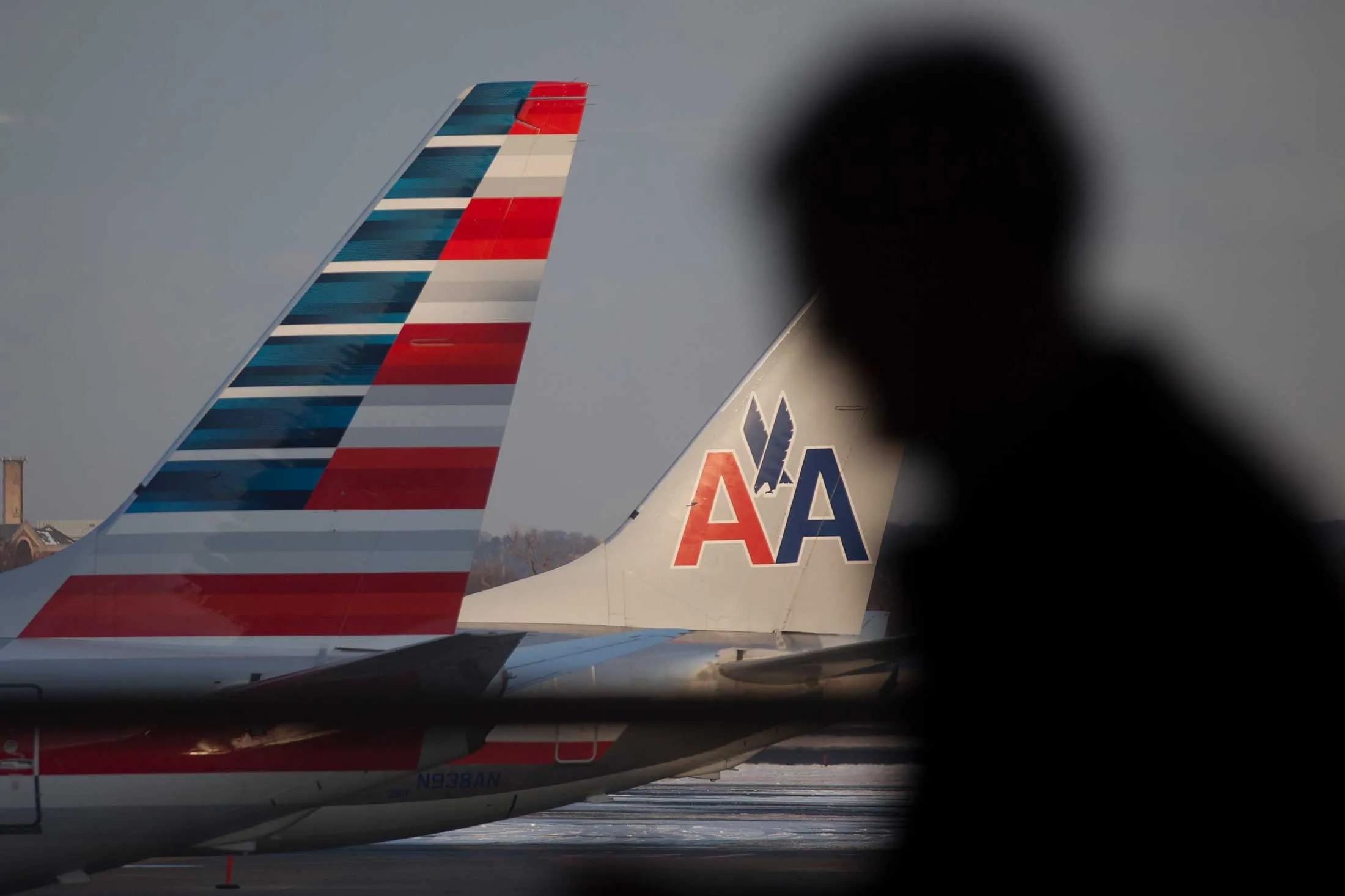 1492622536_American-Airlines
