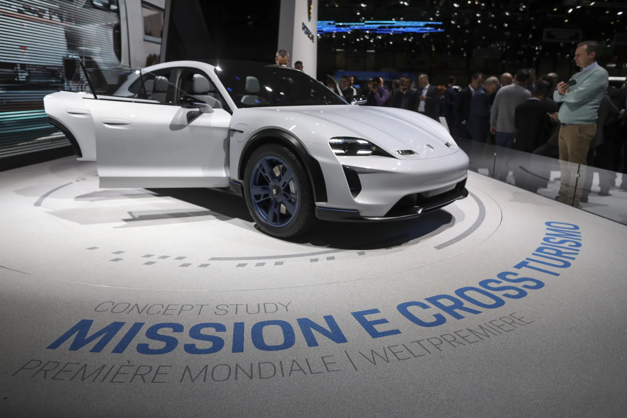 A Porsche AG Mission E Cross Turismo.