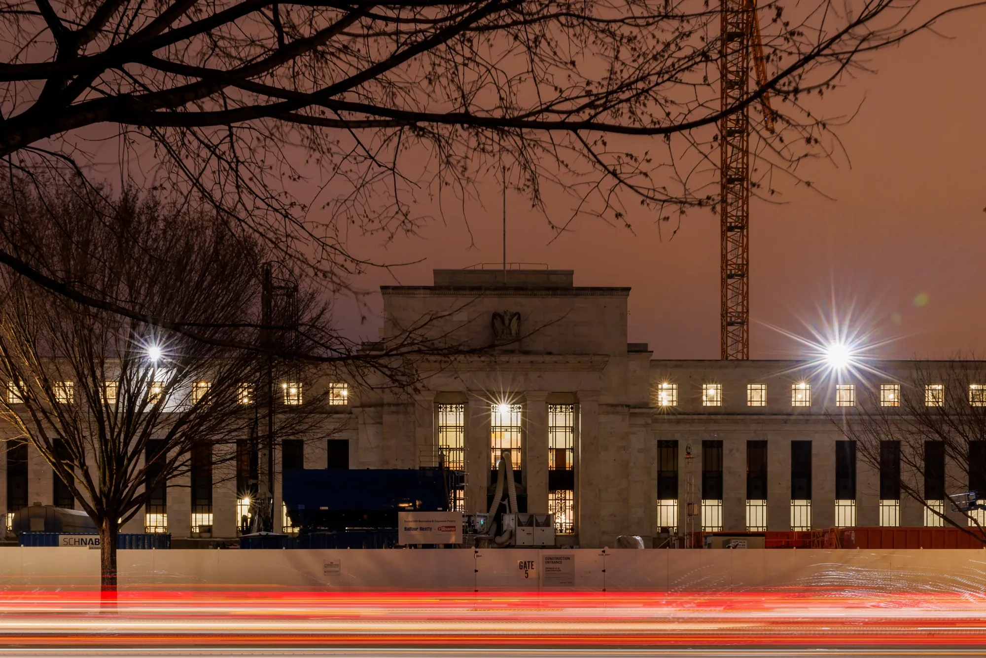 Frontis del edificio de la Reserva Federal en Washington, DC, EE.UU. en febrero de 2024.