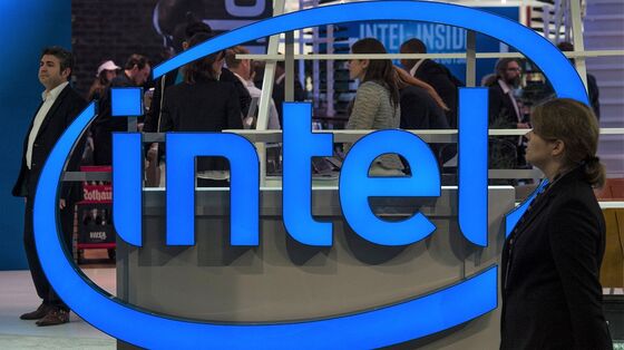 Intel CEO Charts Comeback on Foundry Model TSMC Mastered