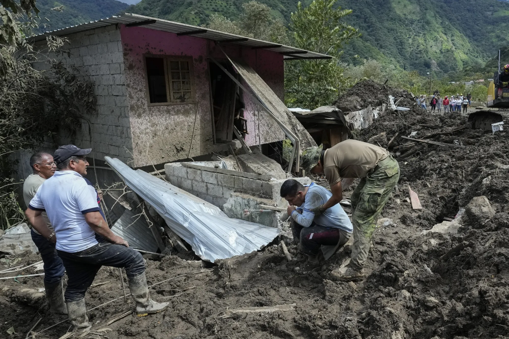 Todo se apagó en Ecuador tras una serie de errores en energía - Bloomberg