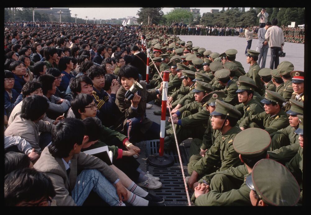 1989 tiananmen square video