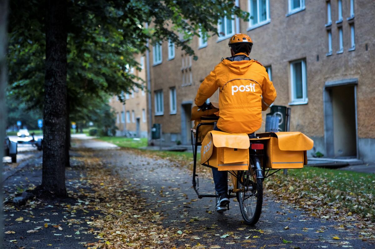 Finland, Posti Seek Up to €89 Million in National Courier’s IPO