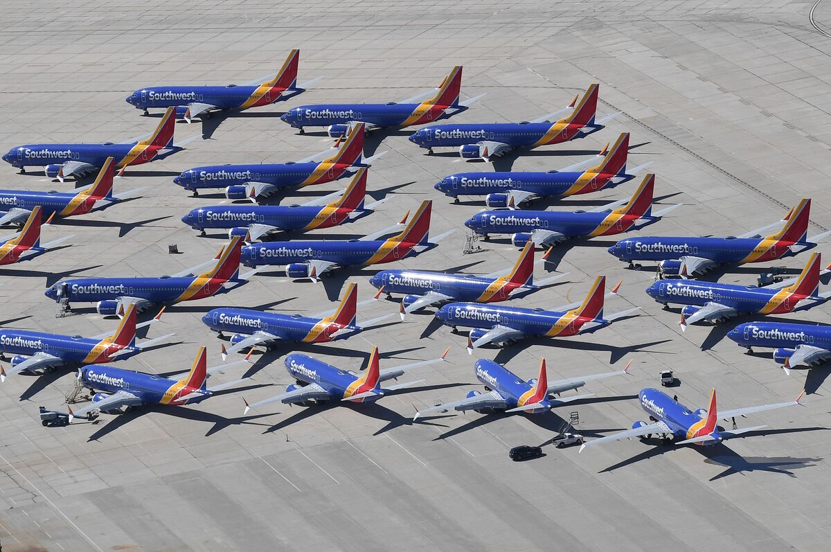 Southwest Airlines Boeing Rethink Shows Long-Term Max Risk - Bloomberg