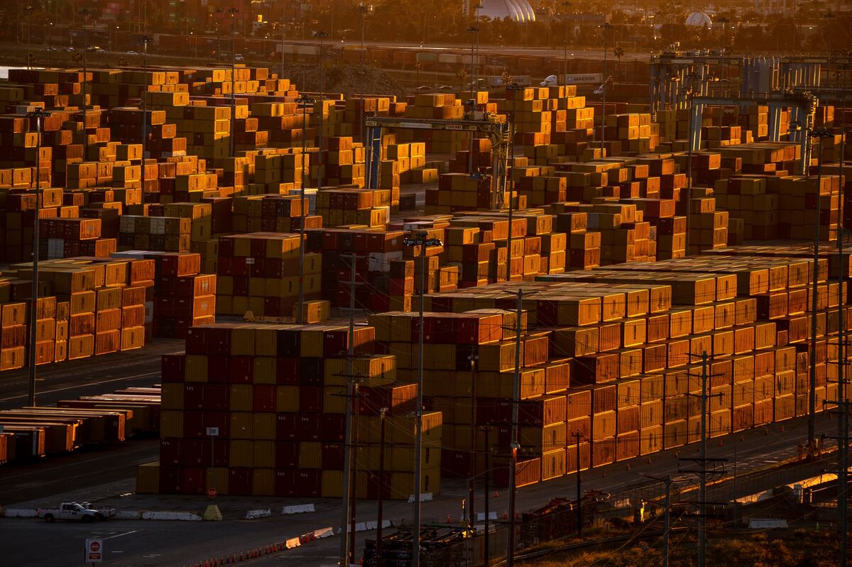 assets.bwbx.io image