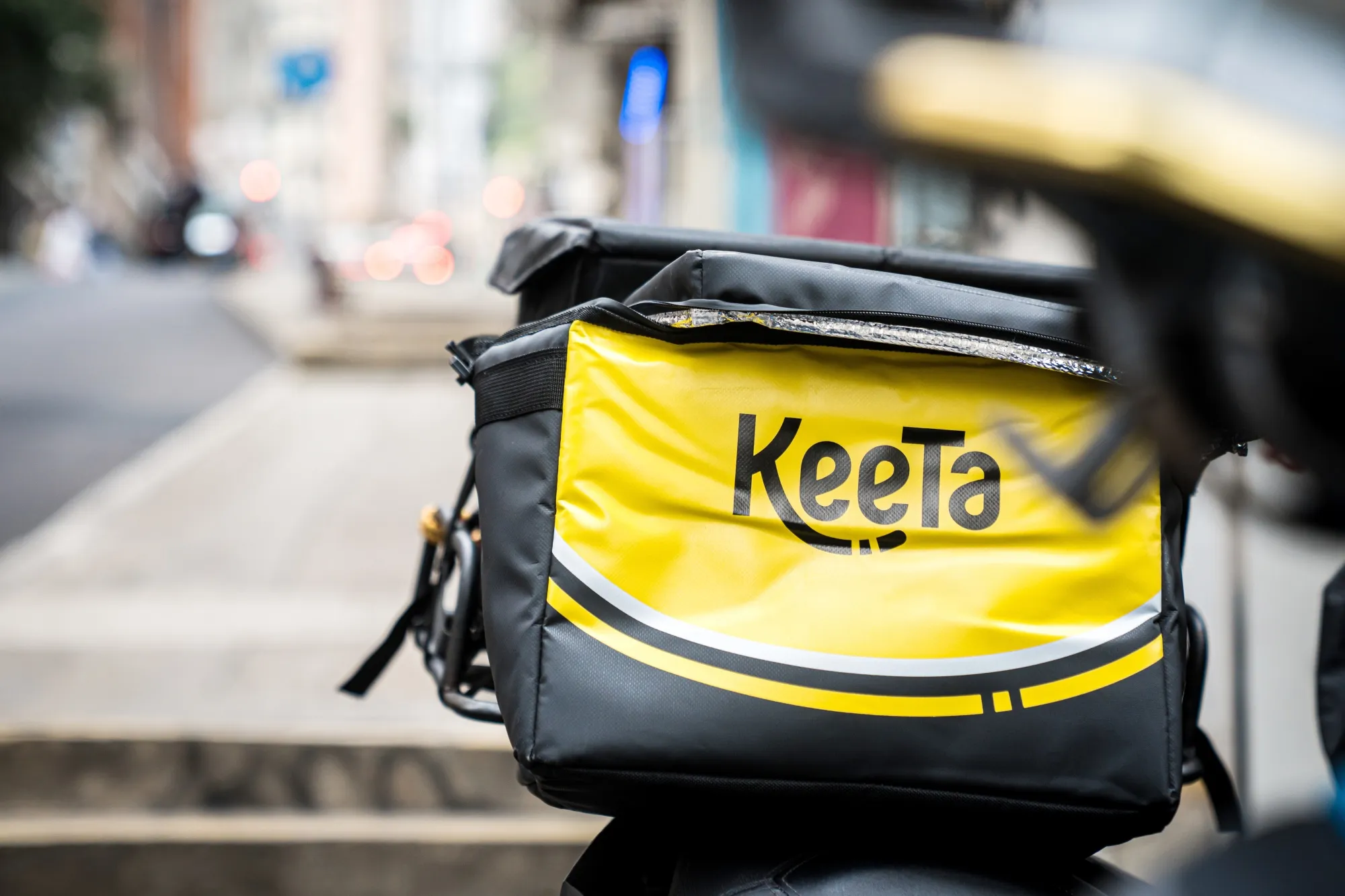 Meituan&nbsp;has pledged to spend $1 billion to bring its Keeta food delivery app to Brazil, where Prosus’ iFood is dominant.