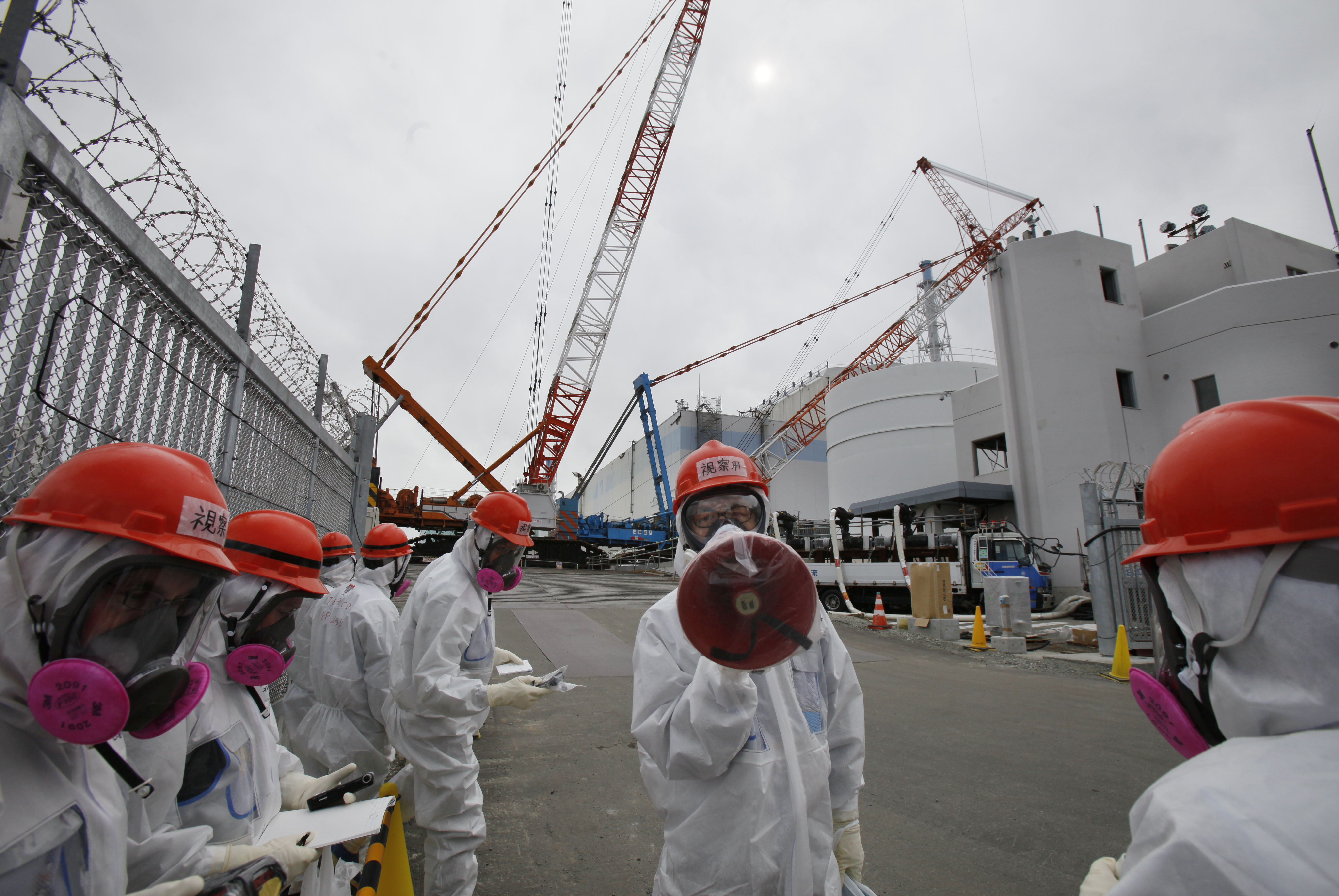 Аэс фукусима 1 2011. АЭС Фукусима-1. Авария на АЭС Фукусима-1. Авария на АЭС Фукусима-1 (Япония).. Авария на АЭС Фукусима-1 (Япония, 2011)..