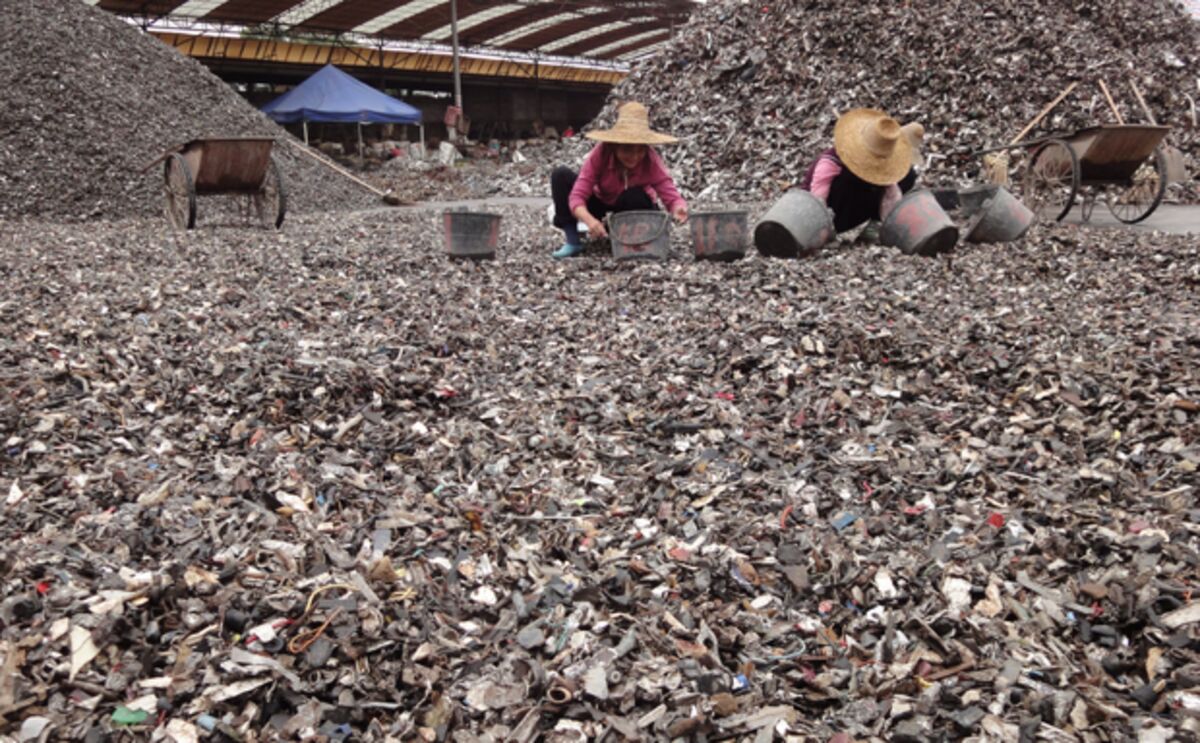 How China Became the World's Junkyard Capital Bloomberg