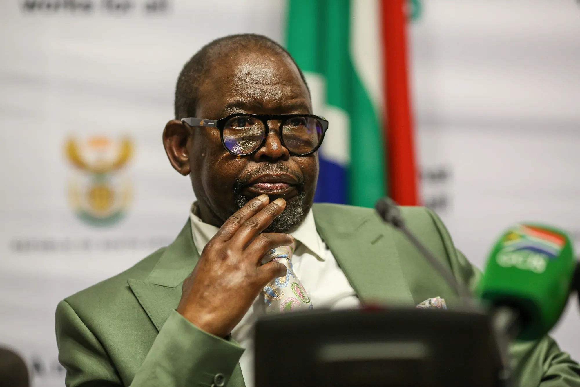 South Africa's Finance Minister Slams Trump's Genocide Claim - Bloomberg