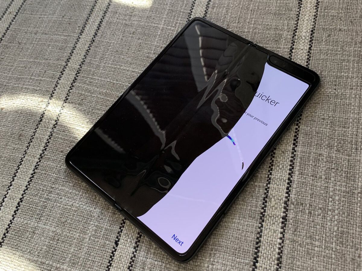 Ongoing Samsung Galaxy Fold review: Day 2 - Getting familiar with Fold