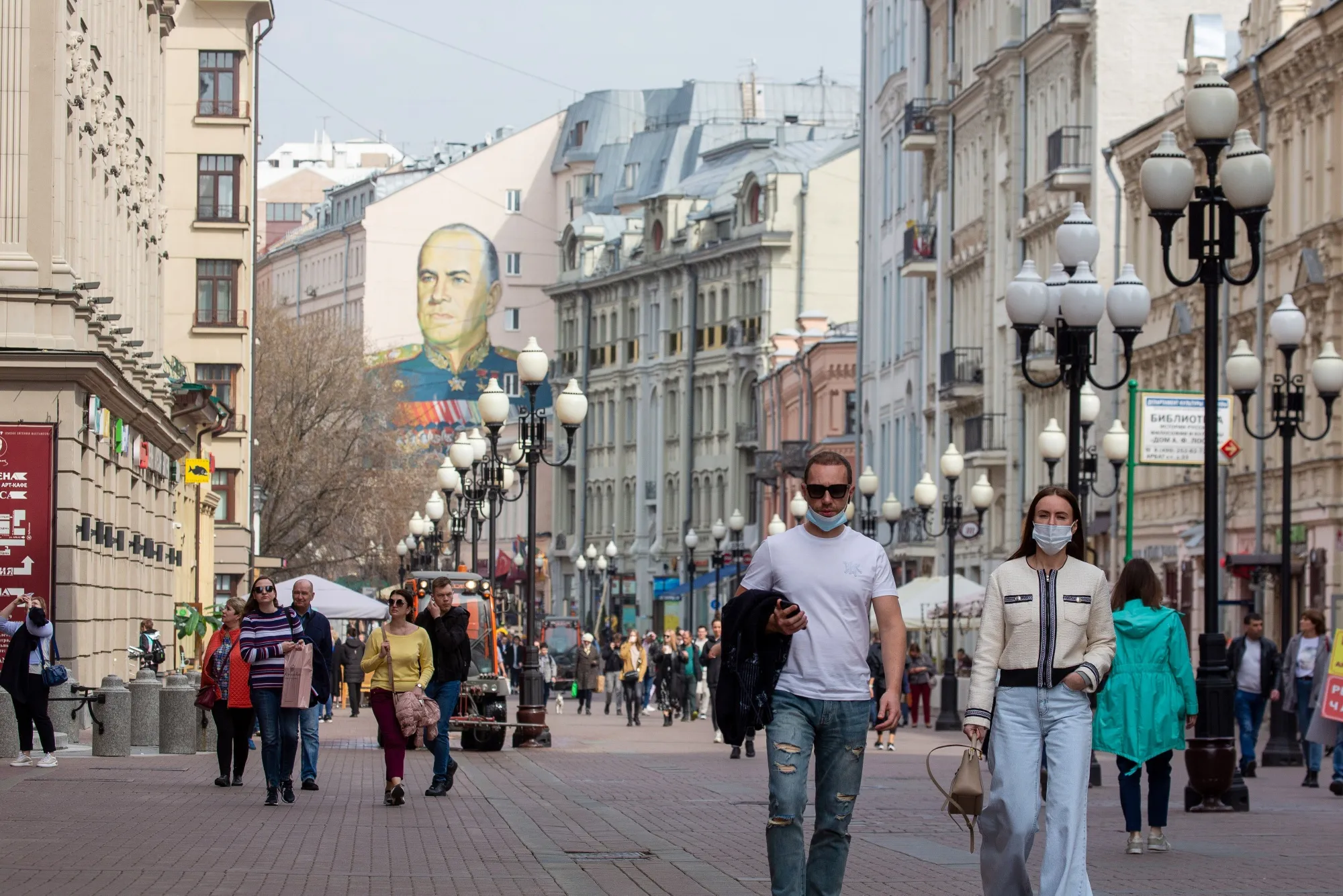 Annual inflation accelerated to 6% in May from a year ago as global food prices soared and a lack of Covid restrictions helped the economy recover from its pandemic slump at a faster pace than expected.