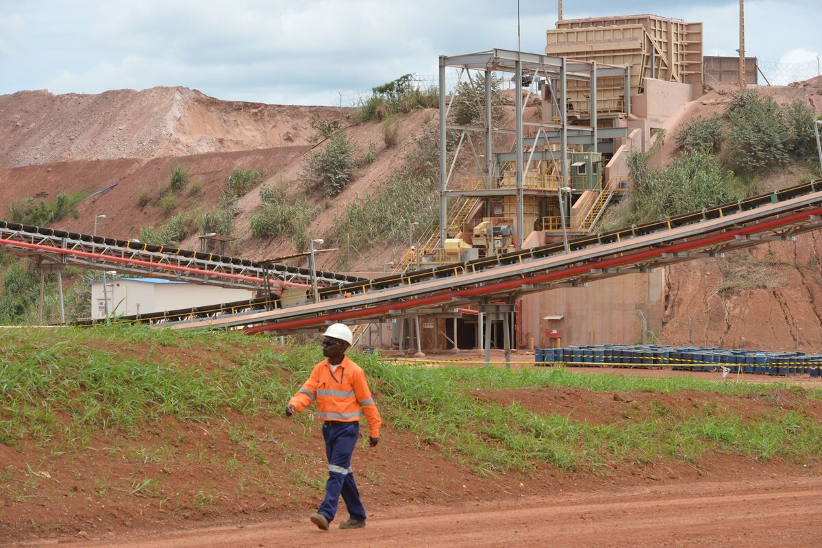 China Signals New Era for Mining M&A After Zijin Gold’s Travails