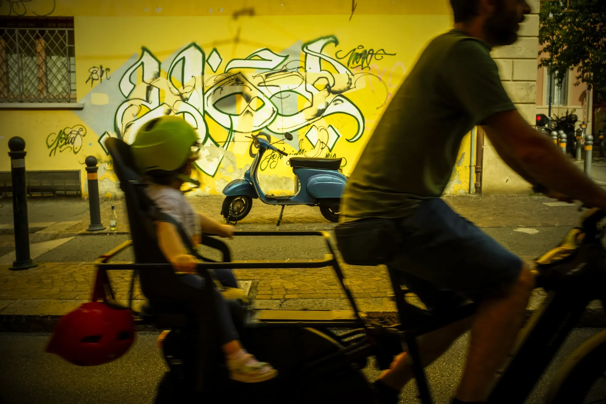 A family on a bike in Bologna’s historic city center in June&nbsp;2025. Pedestrian and cyclist deaths have fallen since the&nbsp;Città 30 policy started in 2024.&nbsp;