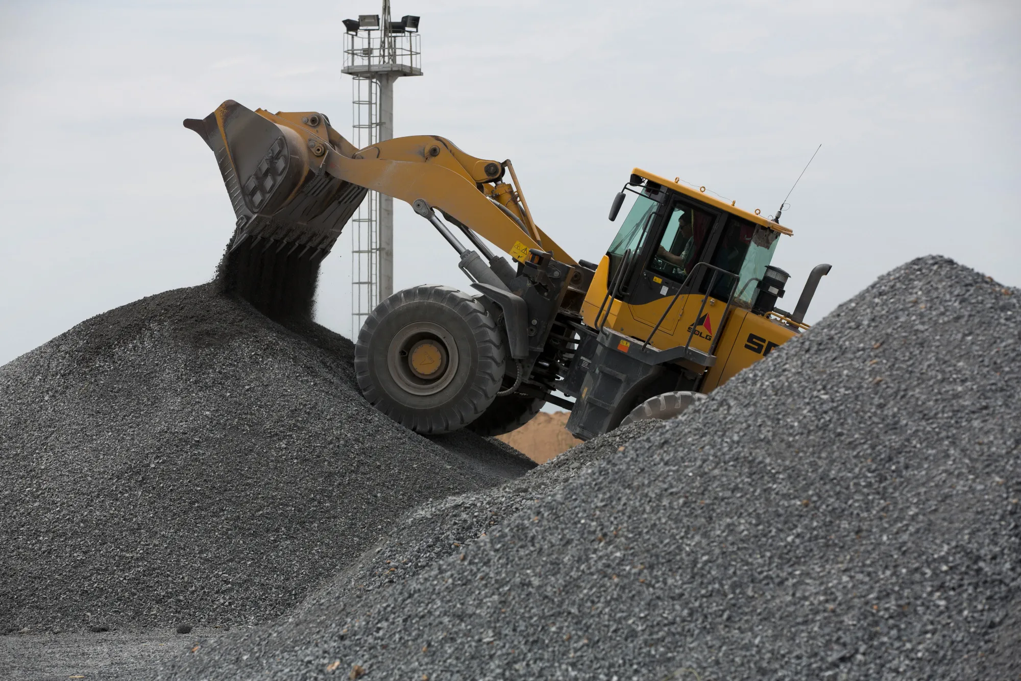 Trump Team Backs Effort for US-Kazakhstan Tungsten Mine Deal - Bloomberg