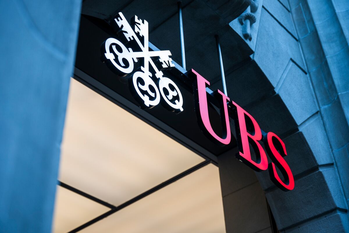 UBS-Umfrage: Vermögende Familien bauen US-Dollar-Positionen ab