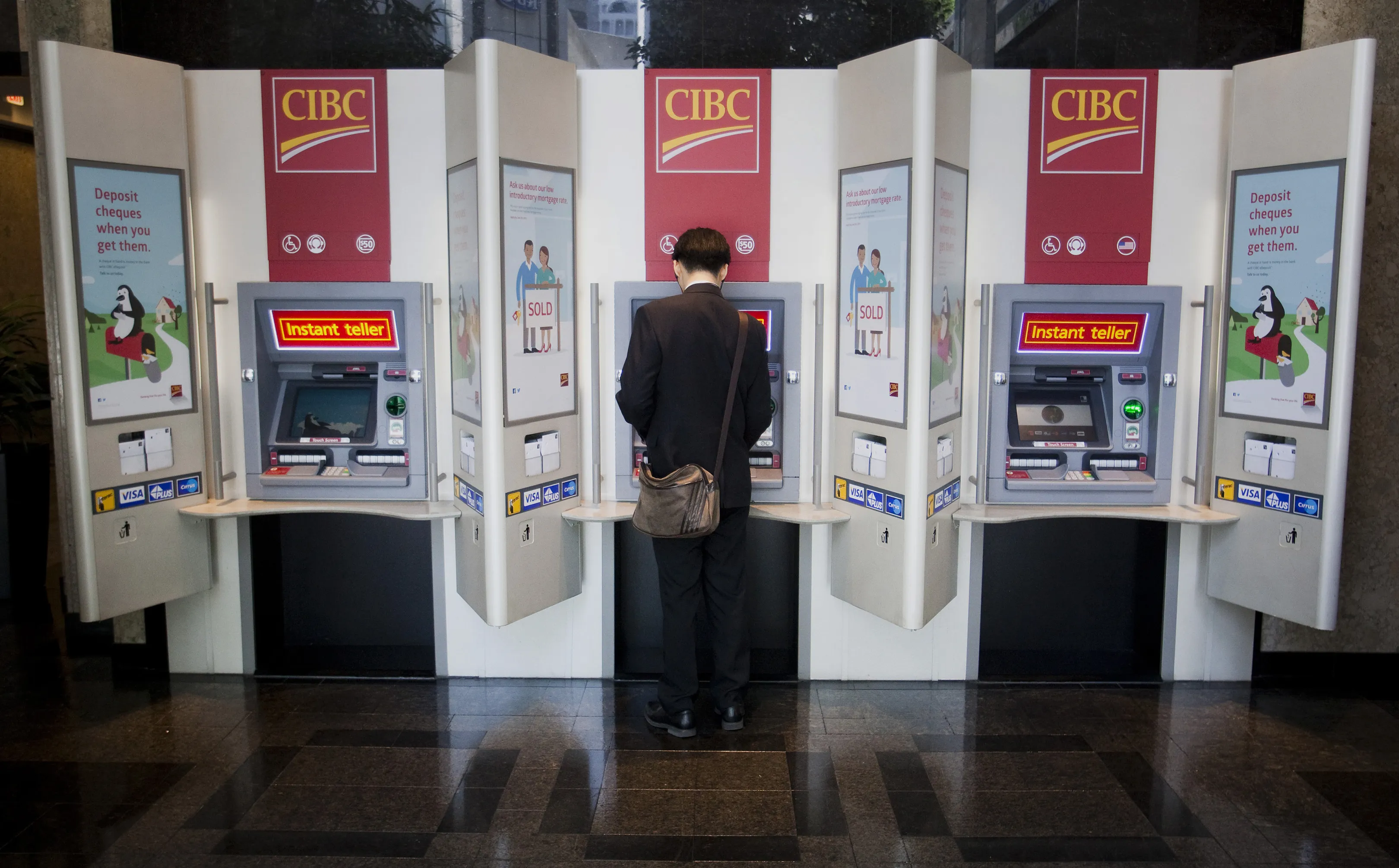 Canadian Bank Branches As Earnings Figures Are Released