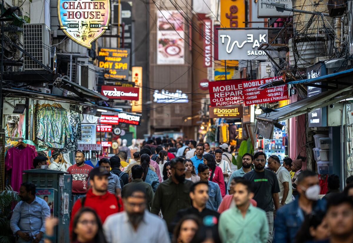 India is Growing Fast. Why Doesn’t it Feel That Way?