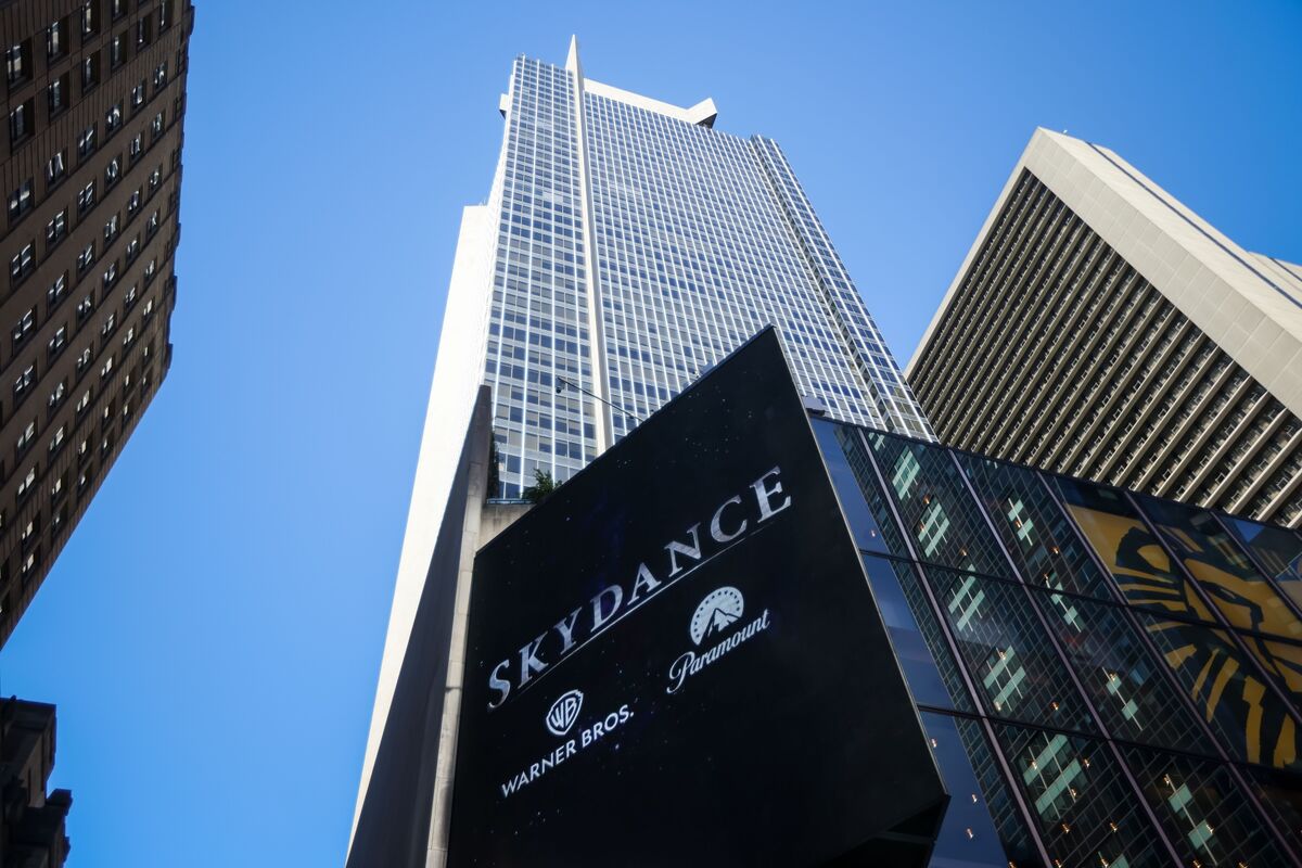 Paramount Debt Deal Draws Fitch Downgrade