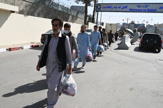 U.S. Embassy Advises Americans to Leave Kabul Airport Area
