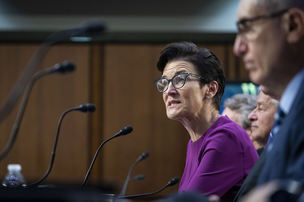 シティ、生産性低いリモート勤務社員はオフィスで指導へ－CEO