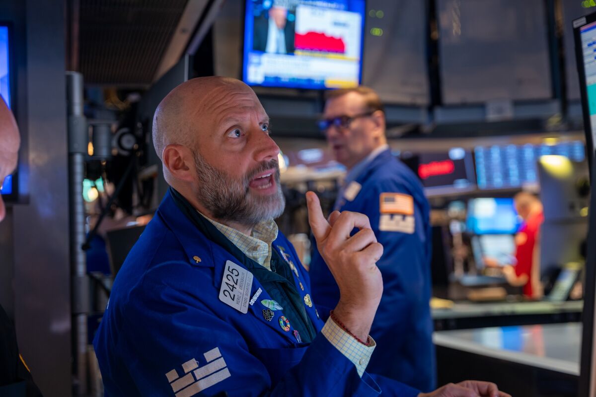 🟪"Volatilità in Aumento: L'Impatto del Declassamento del Rating Creditizio USA sui Bond"