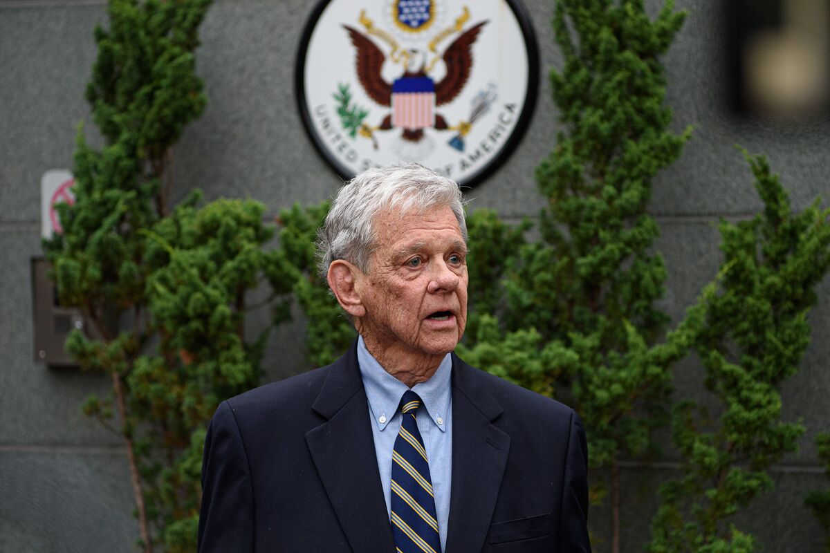 Trump Names His Former Lawyer Coale to Serve as Belarus Envoy Trump Names His Former Lawyer Coale to Serve as Belarus Envoy