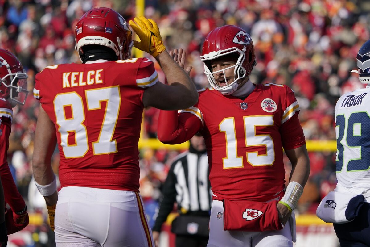 KC Chiefs TE Travis Kelce discusses Tyreek Hill trade