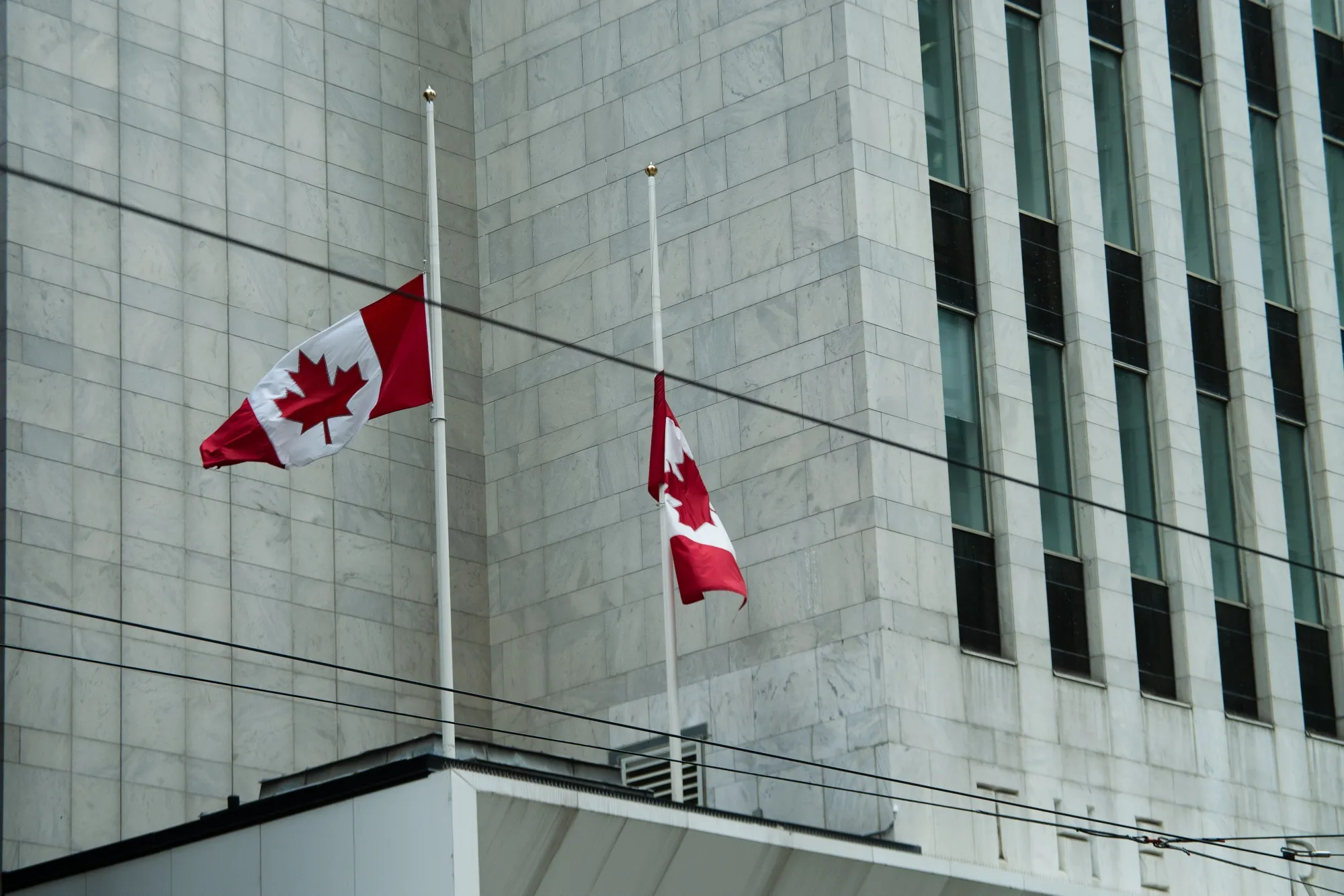 Canada and US hold talks as midnight tariff deadline looms; Trump pauses new 50% tariffs for three days, signaling a trade deal is near