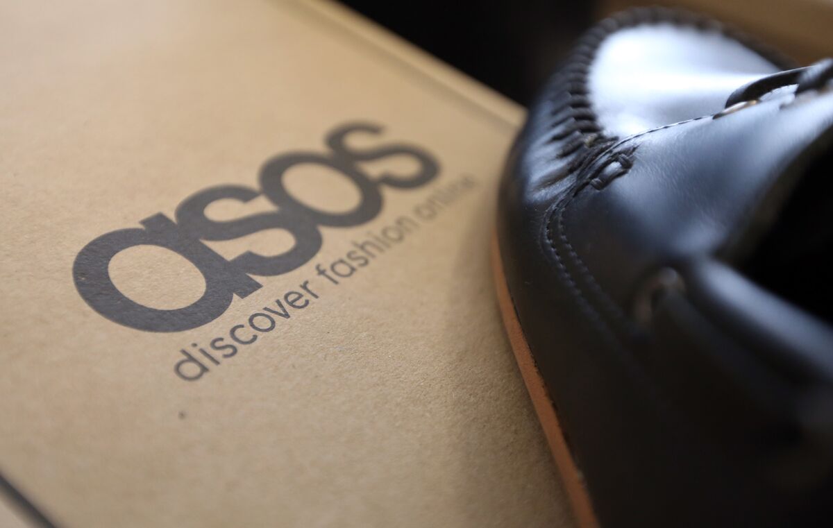 UK's Asos in Talks With Banks to Boost 'Financial Flexibility' thumbnail