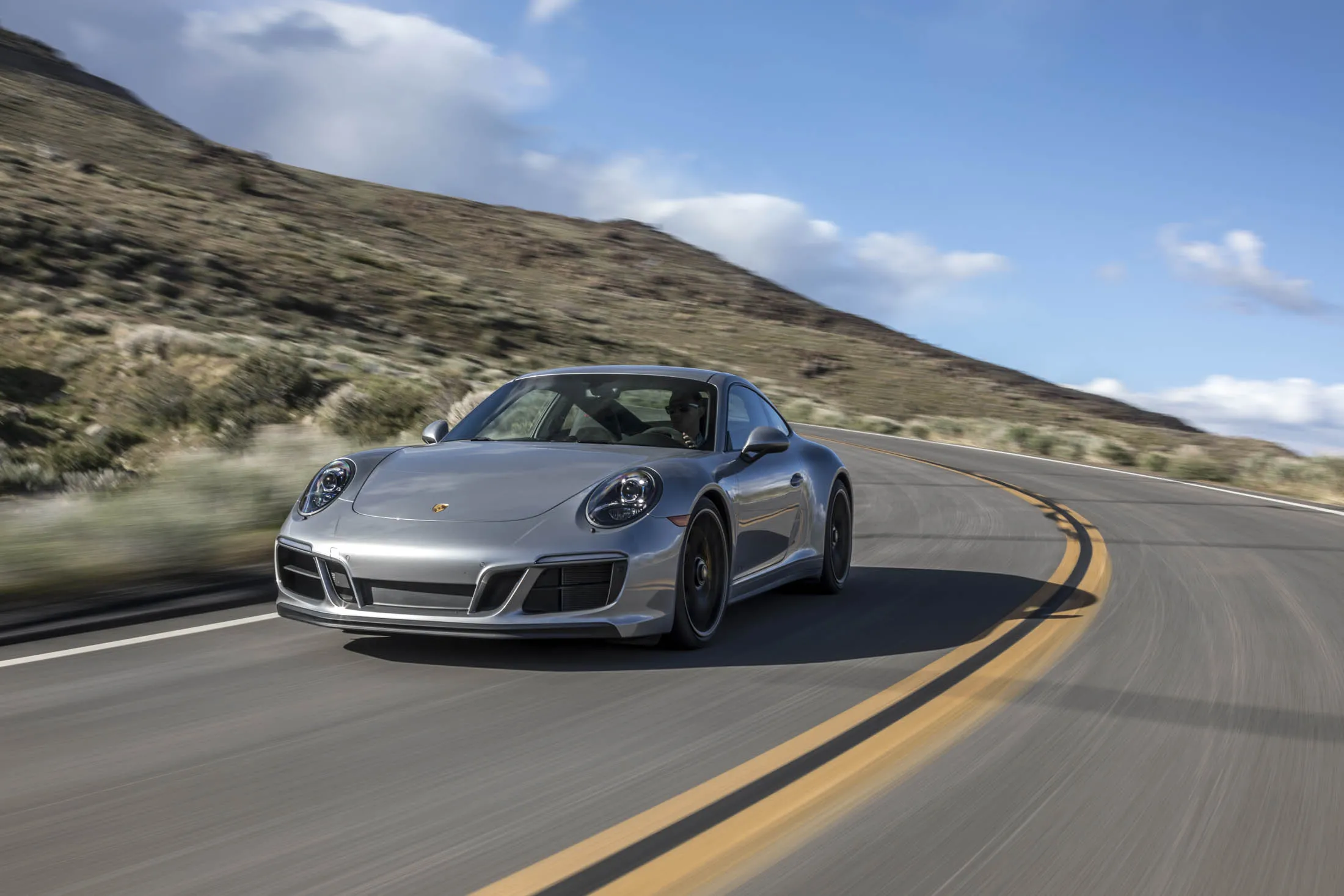 Porsche 911 GTS Review: The Purest Porsche Experience You Can Buy -  Bloomberg