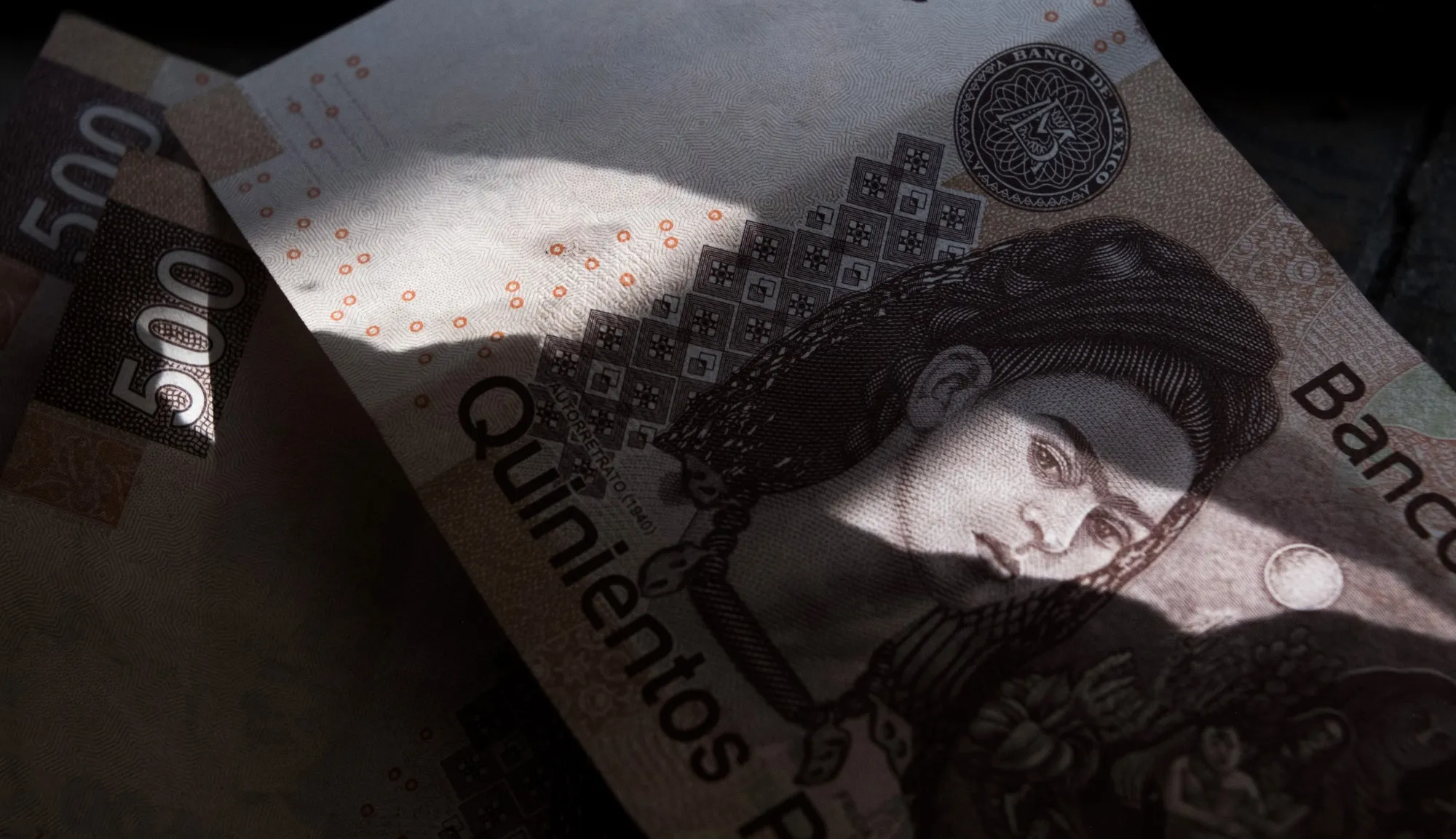 Mexican Peso (MXN USD) Sinks After AMLO Rejected Stimulus - Bloomberg