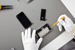 How to Fix a Broken IPhone With Folk Remedies