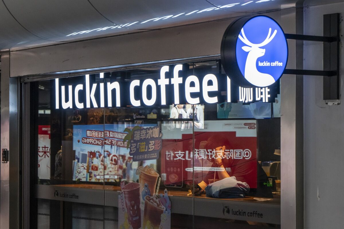 Mubadala Backs China’s Luckin Coffee Chain in $1 Billion Deal