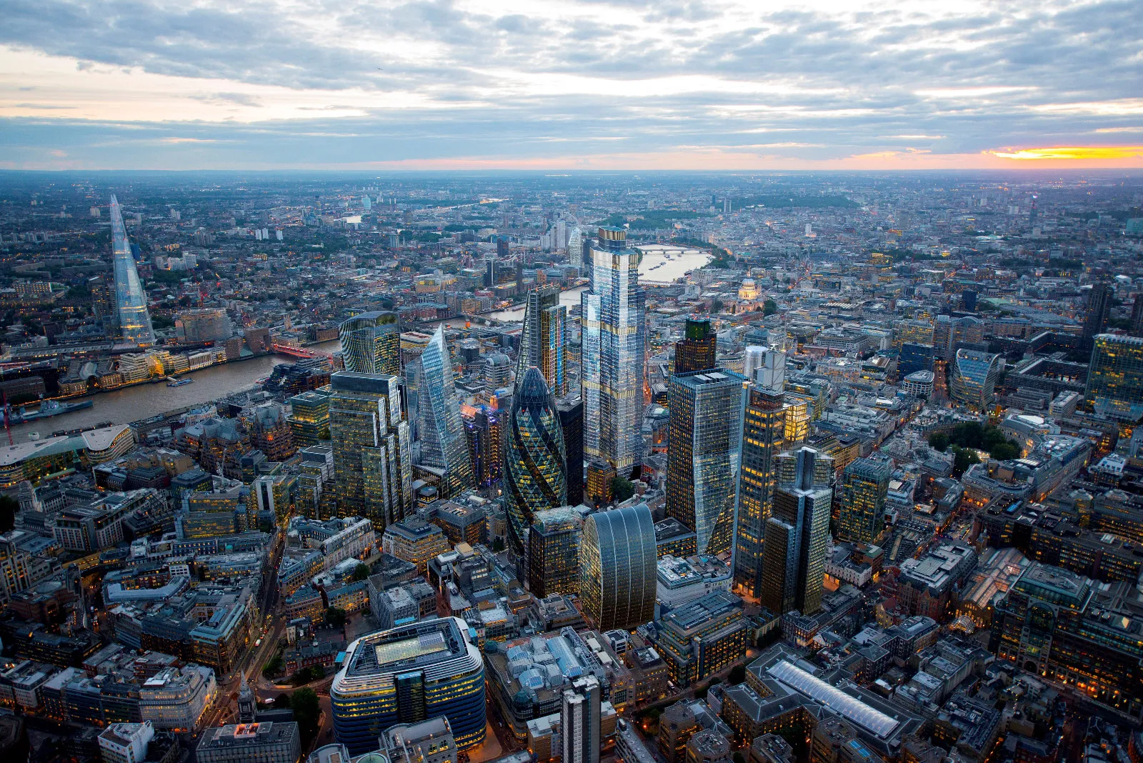 An artist's illustration of 22 Bishopsgate.
