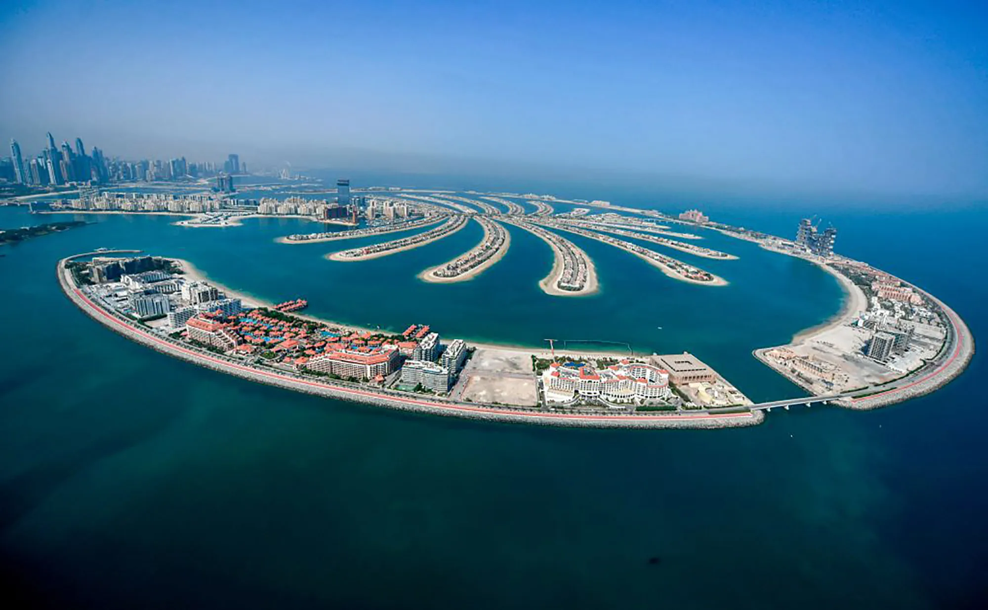 UAE-TOURISM-HEALTH-VIRUS