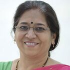 Headshot of Savithri Parekh