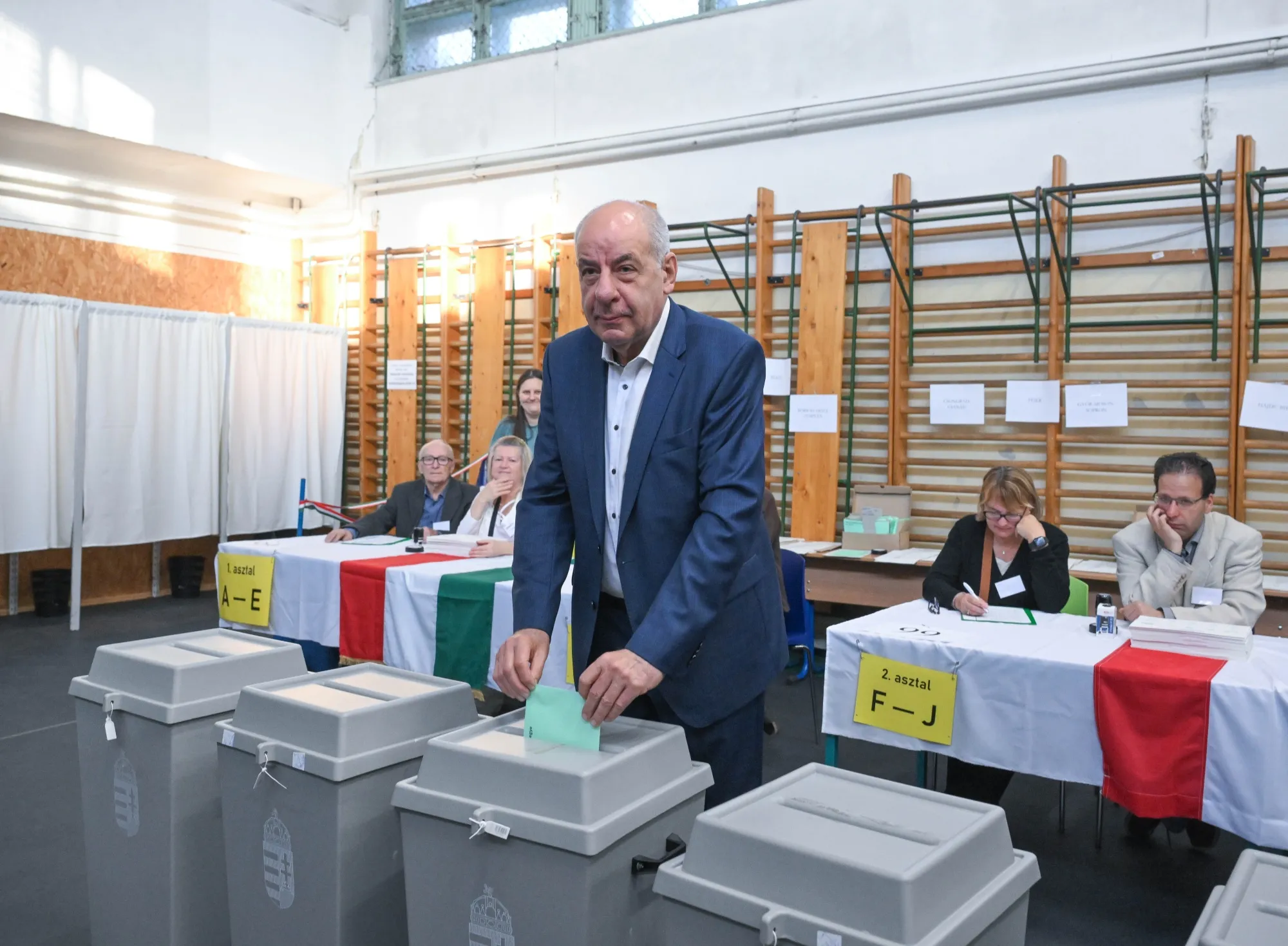 Hungarian President Tamas Sulyok casts his vote at a polling station in Budapest on April 12.