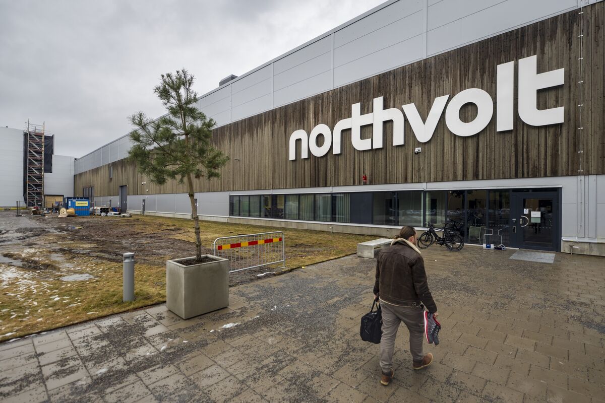 EU Lures Northvolt Away From US With €902 Million German Aid - Bloomberg