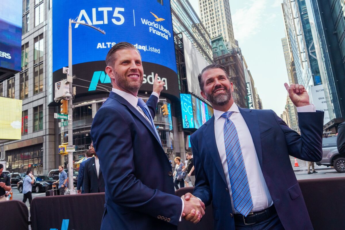 Trump-Backed WLFI Crypto Token Stumbles Post-Launch Amid Market Volatility