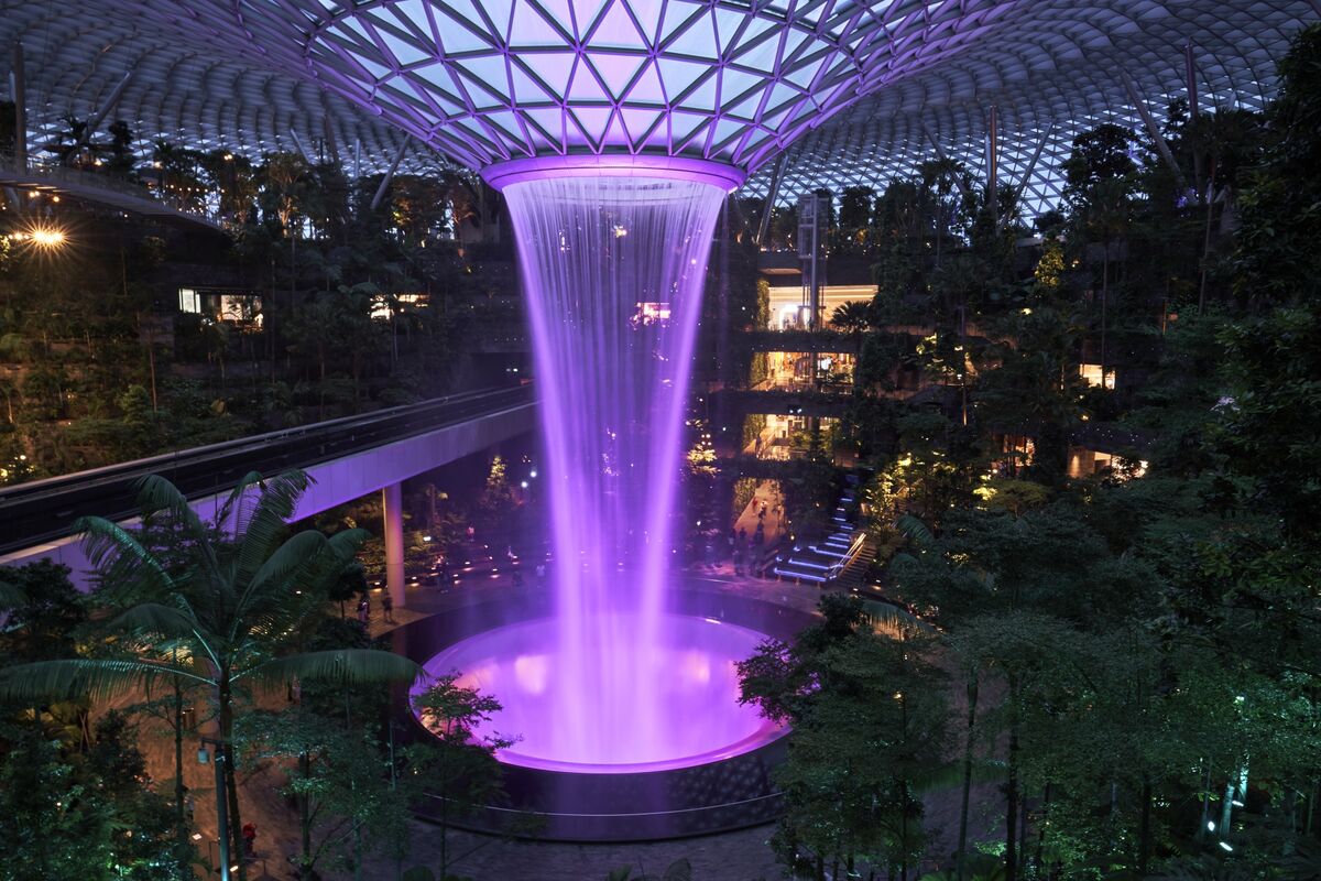 Singapore Makes a Big Bet on the Future of Air Travel