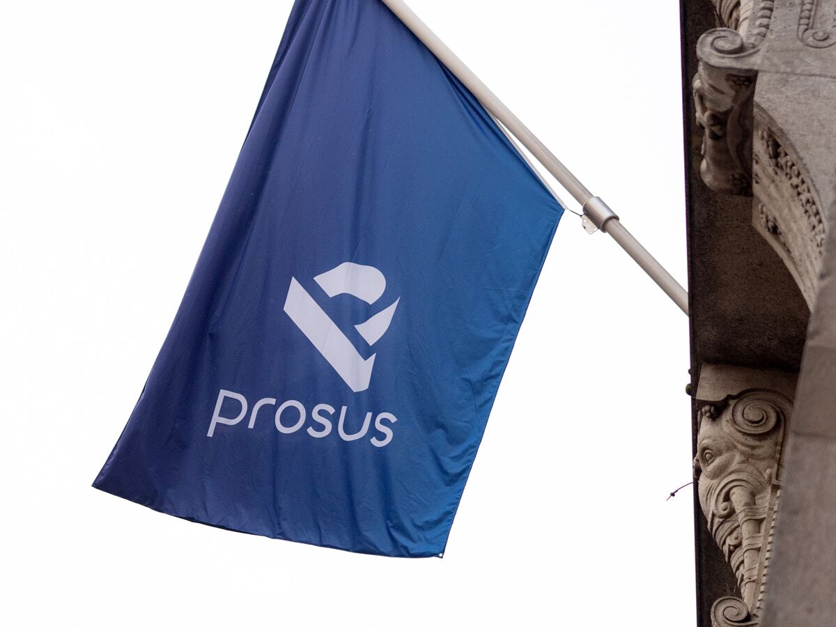 🟪"Prosus NV: Profitto E-commerce Previsto Oltre 435 Milioni di Dollari, Superando le Aspettative per il 2025"