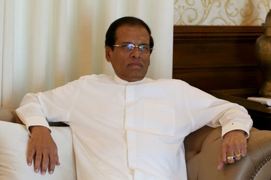 No Confidence in New PM, Sri Lanka Lawmakers Tell Parliament