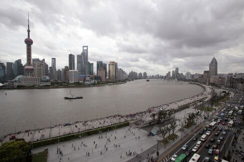 Shanghai Sells Most Expensive Land This Year as Market Recovers