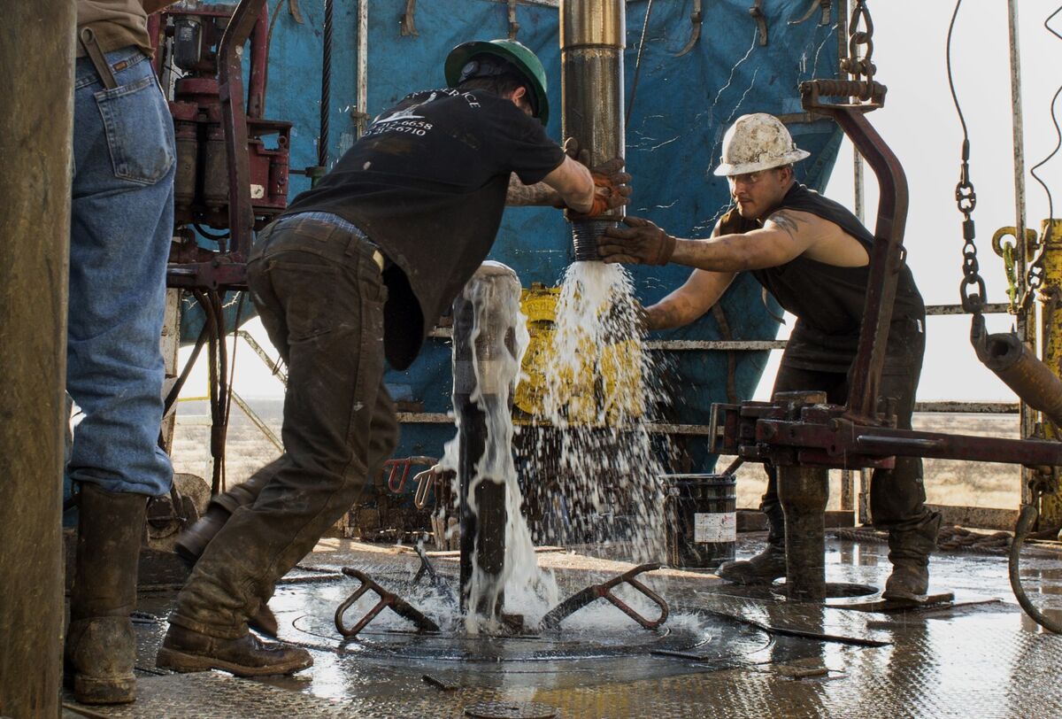 IEA Says OPEC Almost Cleared Oil Glut But Shale Risk Looms - Bloomberg