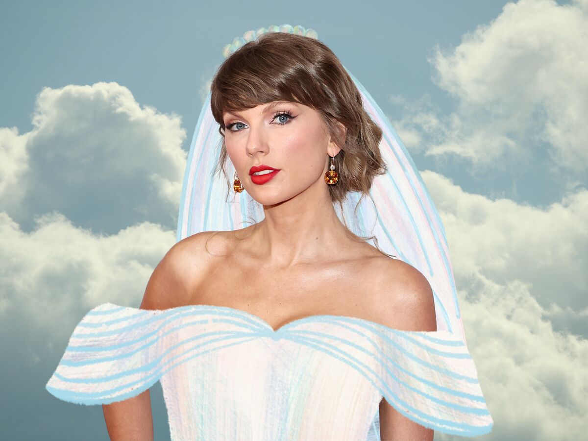 Taylor Swift’s Dress Isn’t the Only Fashion Mystery to Solve