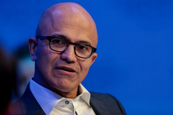 Microsoft CEO Says Company on ‘Right Side’ of Antitrust Battle